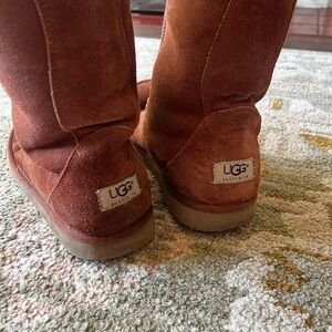 UGG tall suede boots women’s size 9